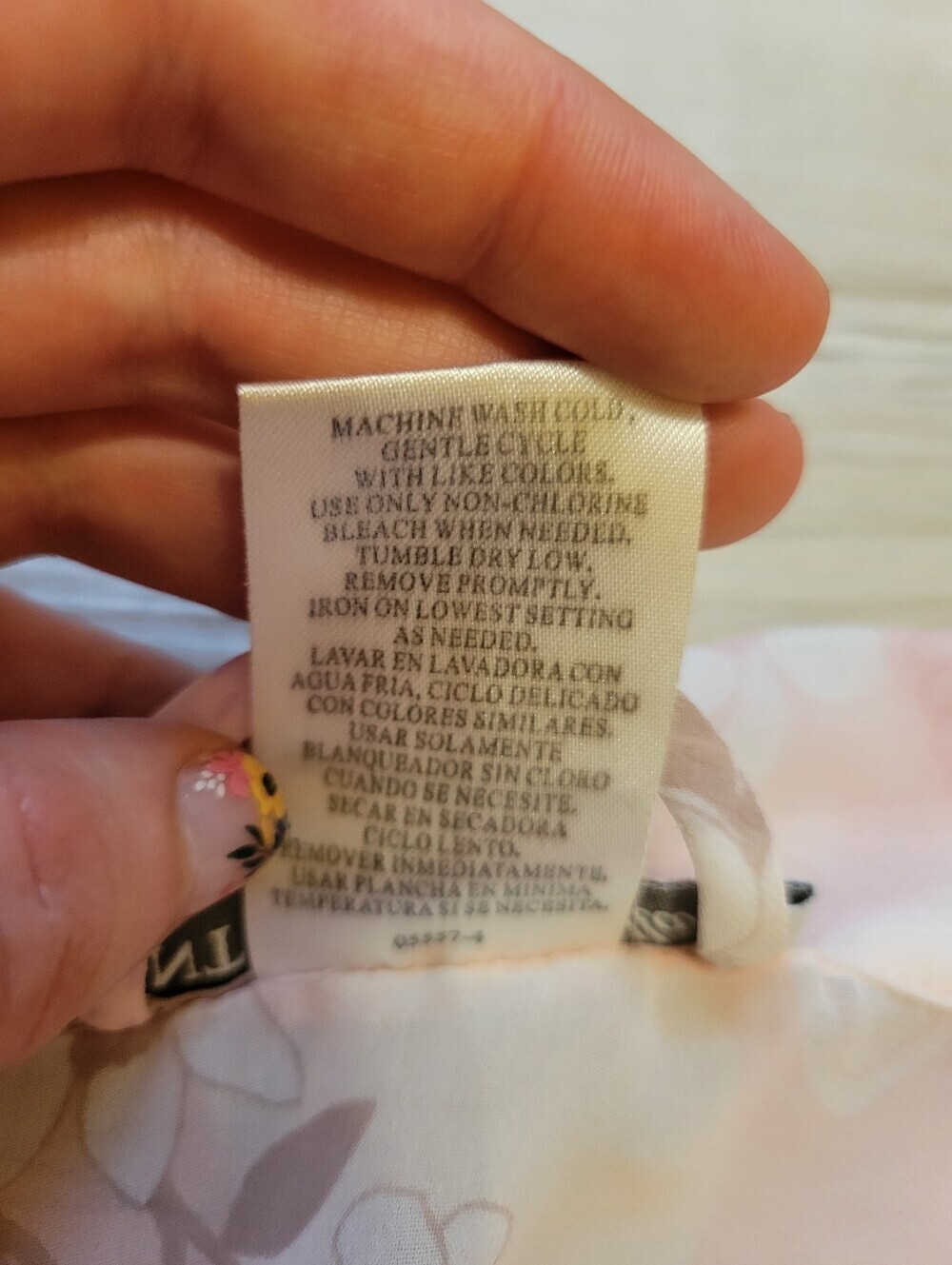 Intimo Pink Floral Wrap Robe - Picture 5 of 5